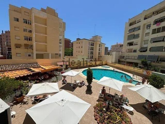 Acogedor Estudio en Venta en Torremolinos con Piscina y Zonas Comunes photo 0