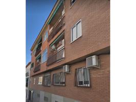 🏡 ¡Oportunidad Única! Piso Reformado de 105 m² con Plaza de Garaje – Listo para Entrar a Vivir photo 0