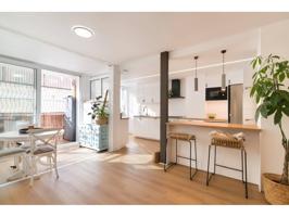 🏡 Piso reformado con terraza en 12 de Octubre – 325.000 € photo 0