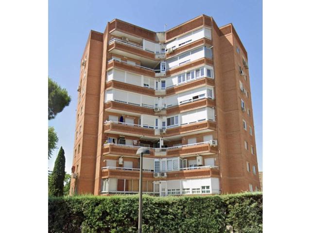 🏡 Oportunidad Única en Móstoles – Piso de 4 Habitaciones con Piscina y Garaje | 369.900 € photo 0