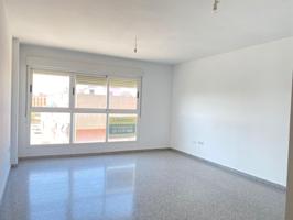 VIVIENDA EN ALBERIC DE VPO CON GARAJE Y TRASTERO 78m2 - Llámanos Ahora!!! photo 0