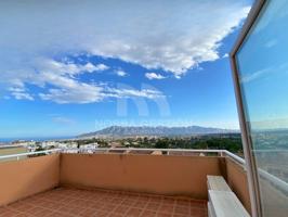 Chalet Adosado en Venta en Alfàs del Pi - Disfruta de una Gran Terraza y la Playa Cerca photo 0