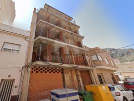 Inversión de Alto Potencial: Edificio en Obra Parada - Tavernes de la Valldigna, Valencia photo 0