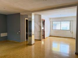 Amplia Vivienda en Planta Baja en Les Carolines, Benimàmet Valencia photo 0