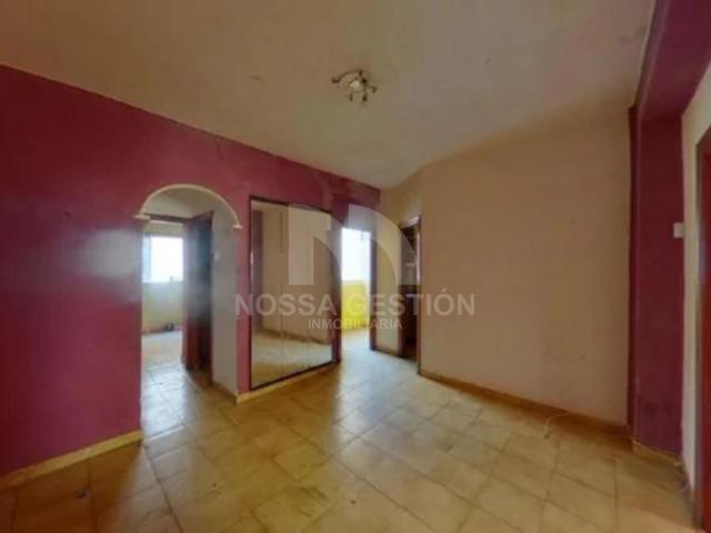 Piso en Rentabilidad - Barrio Torrefiel - Se Vende ALQUILADO - Inversores photo 0