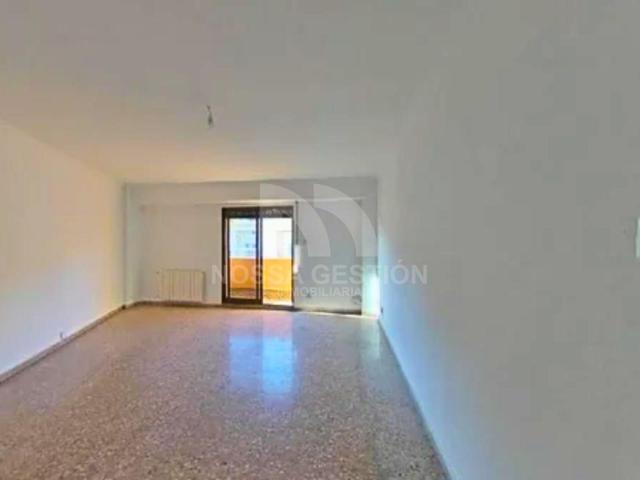 ALQUILADO - Piso en Rentabilidad en Paterna con Contrato de Alquiler hasta 2029 photo 0