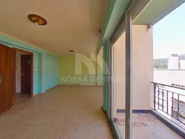 Se Vende Piso amplio de 3 dormitorios con balcón en cuarta planta - Gandía, Valencia photo 0