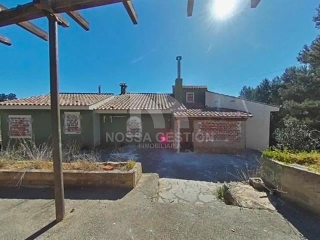 Casa en Alberic - 4 Dormitorios, 2 Baños - de 428 m² para reformar a tu gusto photo 0