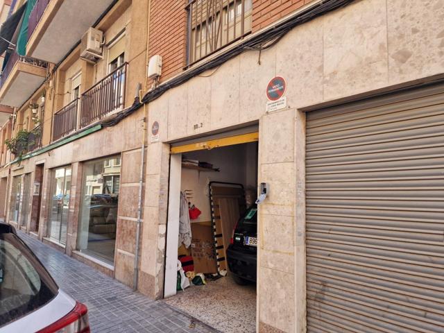 LOCAL CON VADO EN EL CORAZON DEL BARRIO DE ALTABIX photo 0