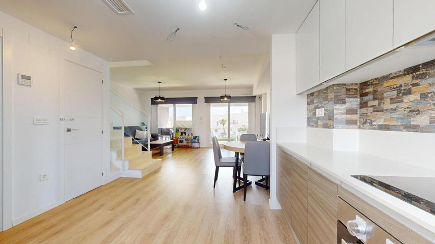 Oportunidad única espectacular adosado en Alenda Golf! photo 0