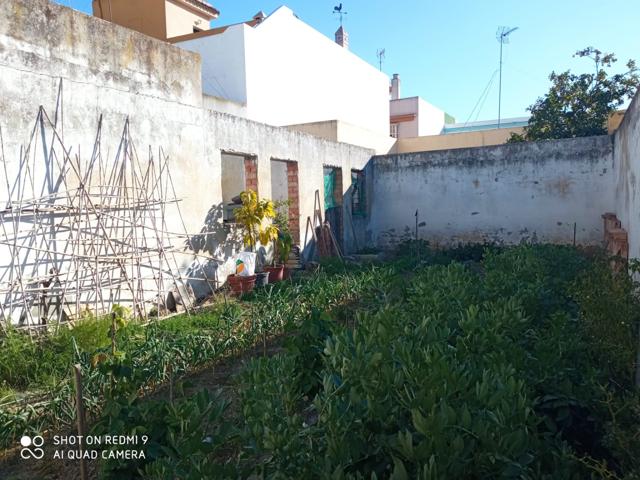 SE VENDE PARCELA CON GARAJE photo 0