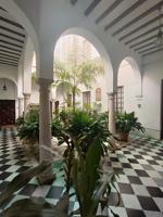 Se vende casa señorial en el centro de Jerez photo 0