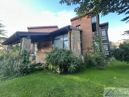 Casa De Campo En venta en Puente Arce, Piélagos photo 0