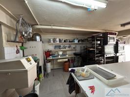 Local En venta en Alta, Santander photo 0