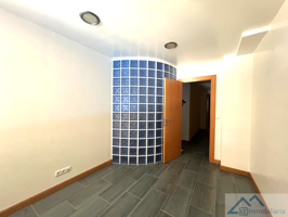 Local En venta en San Fernando-Cuatro Caminos, Santander photo 0
