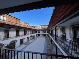 Venta de Magnifico Piso en pleno centro de La Zubia photo 0