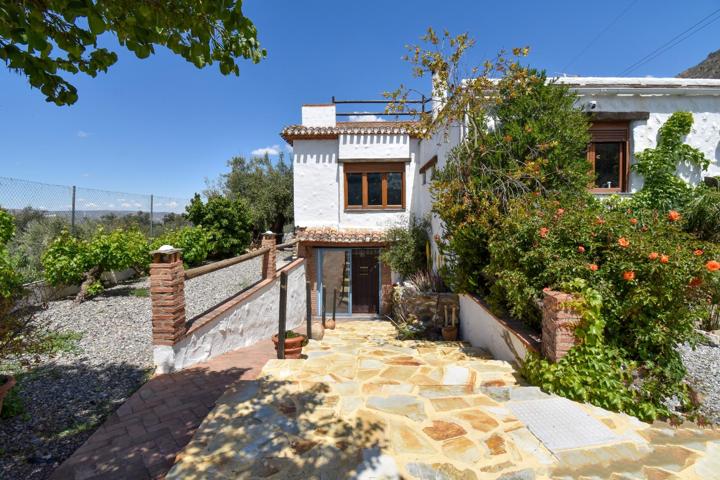 Magnífica casa en la mejor zona del Valle de Lecrín photo 0