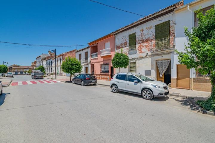 🏡 ¡Vivienda para rehabilitar en pleno centro de Cijuela! photo 0