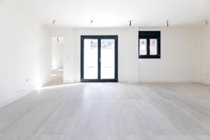 VIVIENDA A ESTRENAR Y MUY AMPLIA CON MAGNIFICOS ACABADOS photo 0