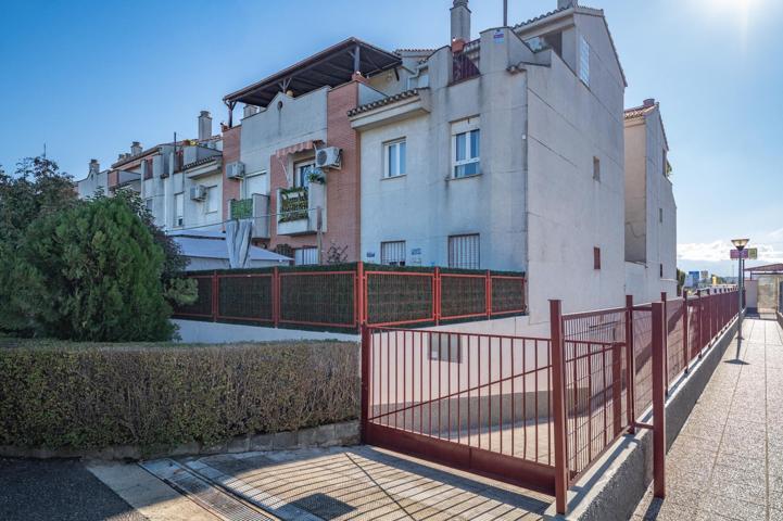 ¡Tu nuevo hogar en Maracena te espera! 🌟 photo 0