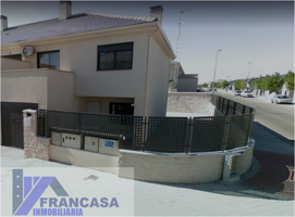 Casa En venta en Barrio La Montaña Cerca De Un Parque Infantil, Aranjuez photo 0