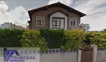Casa En venta en Suroeste Cerca Del Ceip Ramón Menéndez Pidal, Torrelavega photo 0