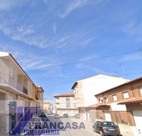 Piso En venta en Zona Sreste Cerca De La Plaza Cónsules, Consuegra photo 0