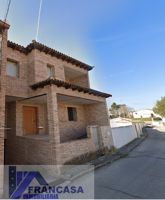 Casa En venta en Cerca De La Piscina Municipal De Borox, Borox photo 0