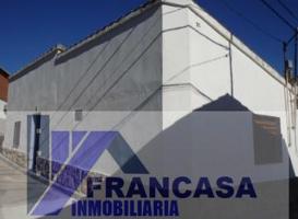 Casa En venta en Zona Sureste, Gamonal photo 0