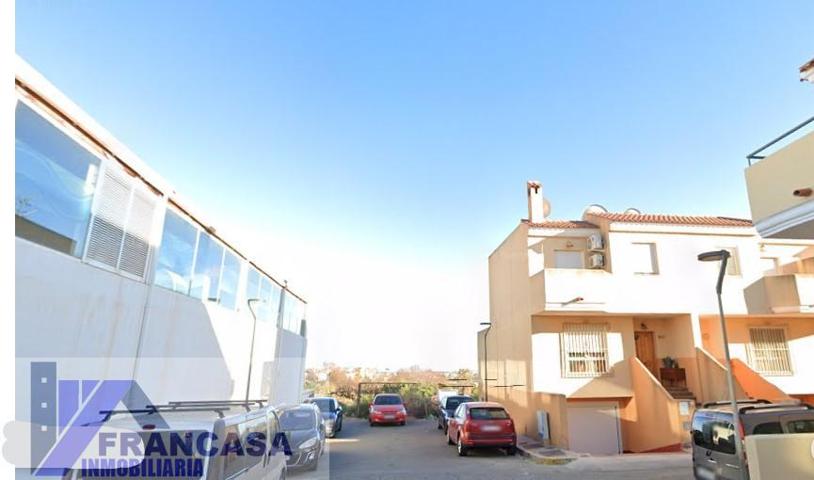 Casa En venta en Cerca Del Comnplejo Municipal De Deportes De Vera, Vera photo 0