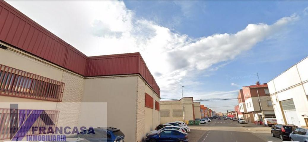 Nave Industrial En venta en Polígono Villacedré, Santovenia De La Valdoncina photo 0