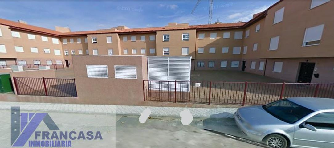 Piso En venta en Cerca De La Plaza Santo, Yuncler photo 0