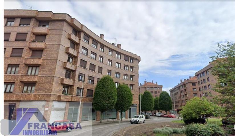 Local En venta en Cerca Del Parque Oeste, Gijón photo 0