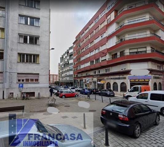 Piso En venta en Cerca De La Iglesia Nuestra Señora De La Asunción, Torrelavega photo 0