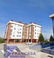 Piso En venta en Cerca De La Pista Polideportiva Santa Bárbara, Gijón photo 0