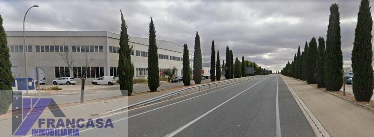 Nave Industrial En venta en Zona Sureste, Noblejas photo 0