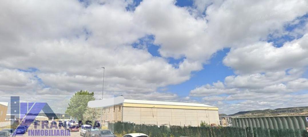 Nave Industrial En venta en Zona Sur, Cuenca photo 0