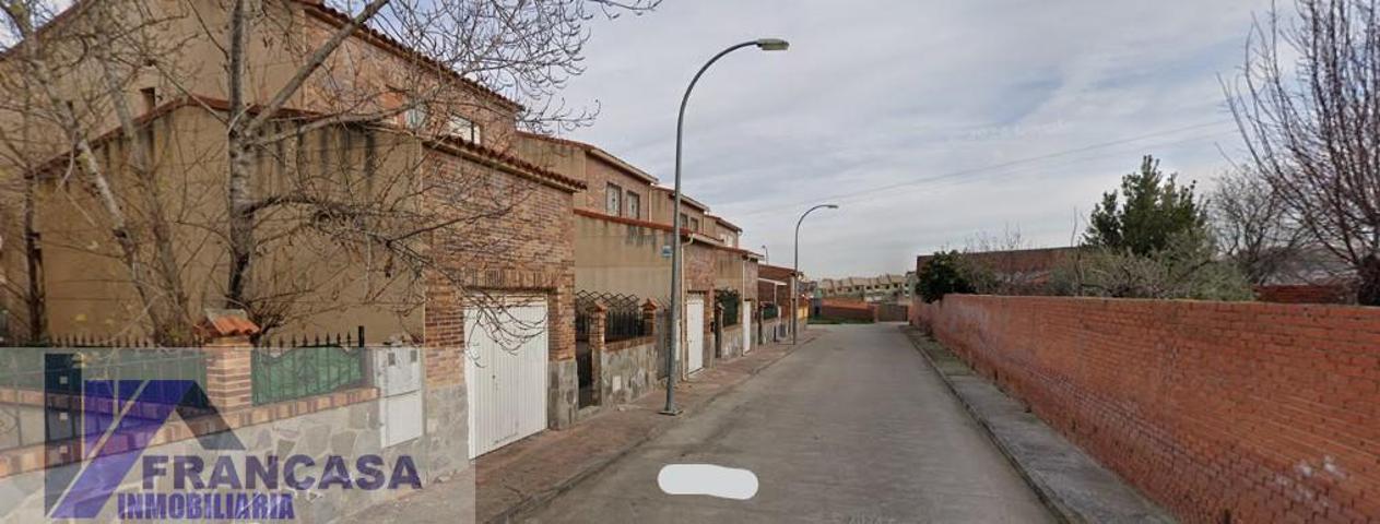 Casa En venta en Zona Oeste, El Casar De Escalona photo 0