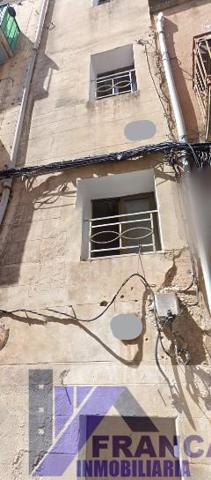 Casa En venta en Cerca De La Plza Dona Treballadora, Reus photo 0