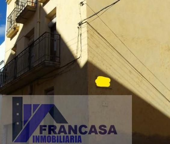 Casa En venta en Cerca Del Hospital De La Santa Cruz De Jesús, Tortosa photo 0