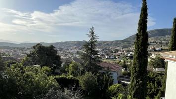 Impresionante casa individual en Atarfe photo 0