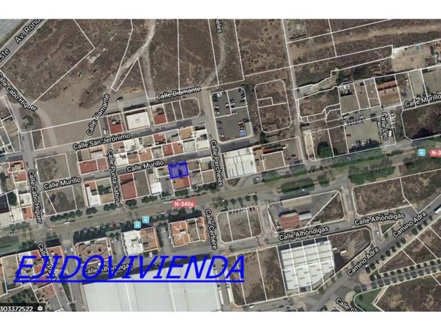 Edificio en venta en Barrio Sur photo 0