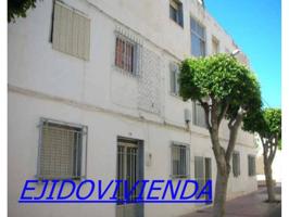 Piso en venta en Barrio Sur photo 0