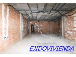 Local en venta en Centro photo 0