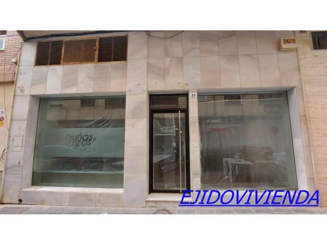 Local en venta en Centro photo 0