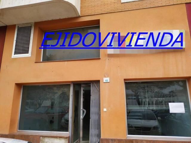 Local en venta en Vícar photo 0