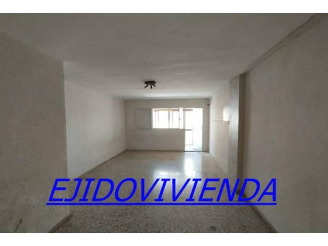 Piso en venta en Barrio Sur photo 0