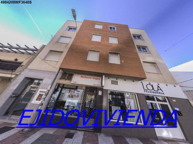 Piso en venta en Centro photo 0