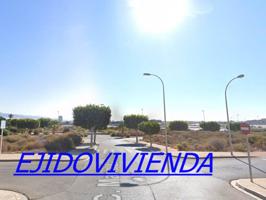 Solar en venta en Barrio Sur photo 0