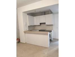 Piso en venta en Conil de la Frontera photo 0